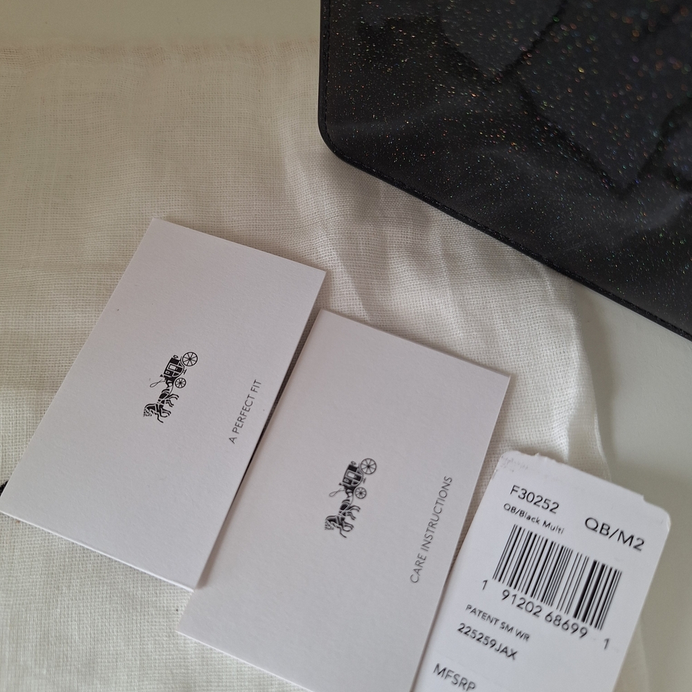 NWT Coach x NASA Space Collection: Starry Night Black Patent Leather Wristlet - Picture 4 of 4